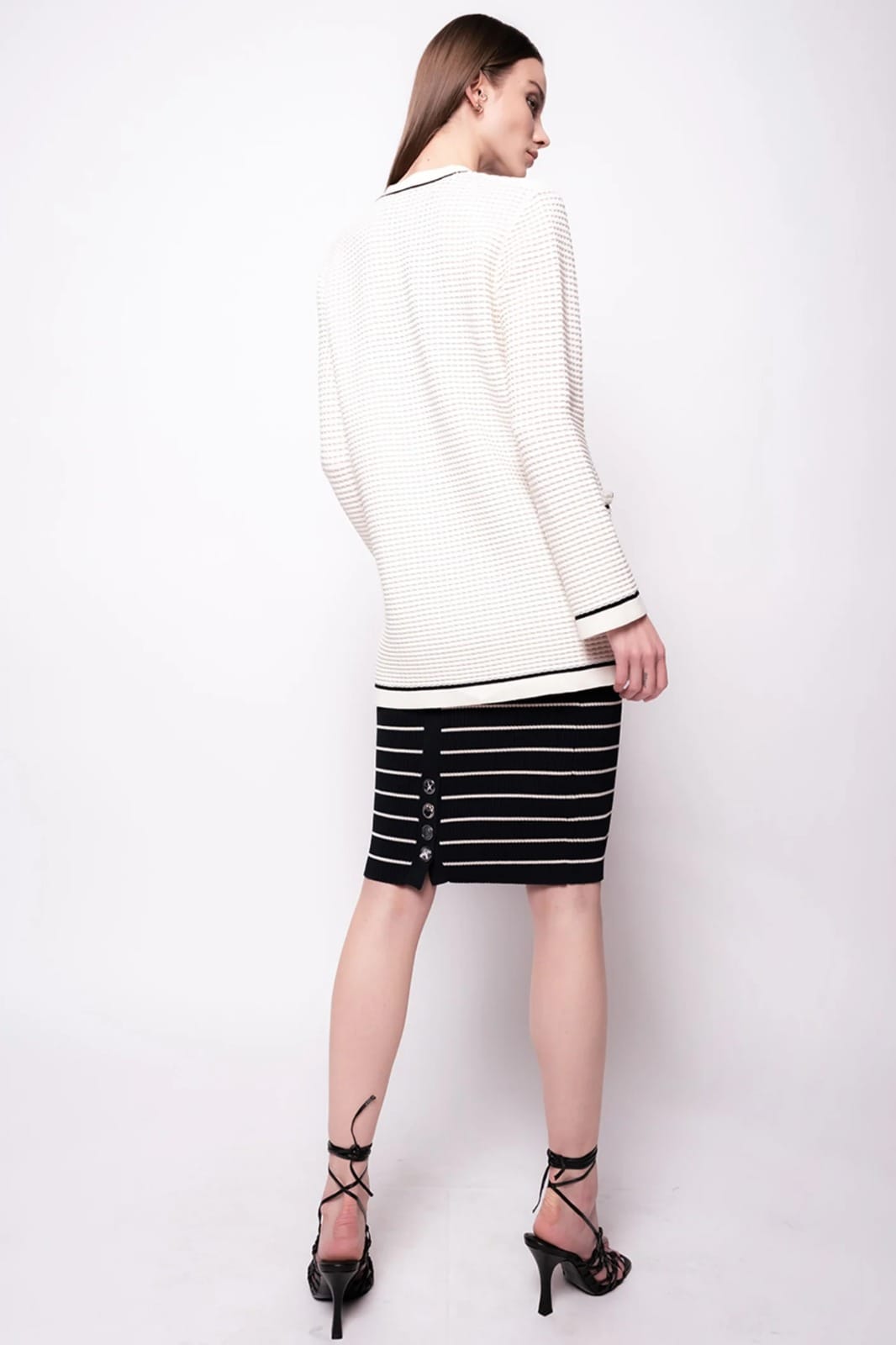 CARDIGAN EN FILET 3D – Image 2