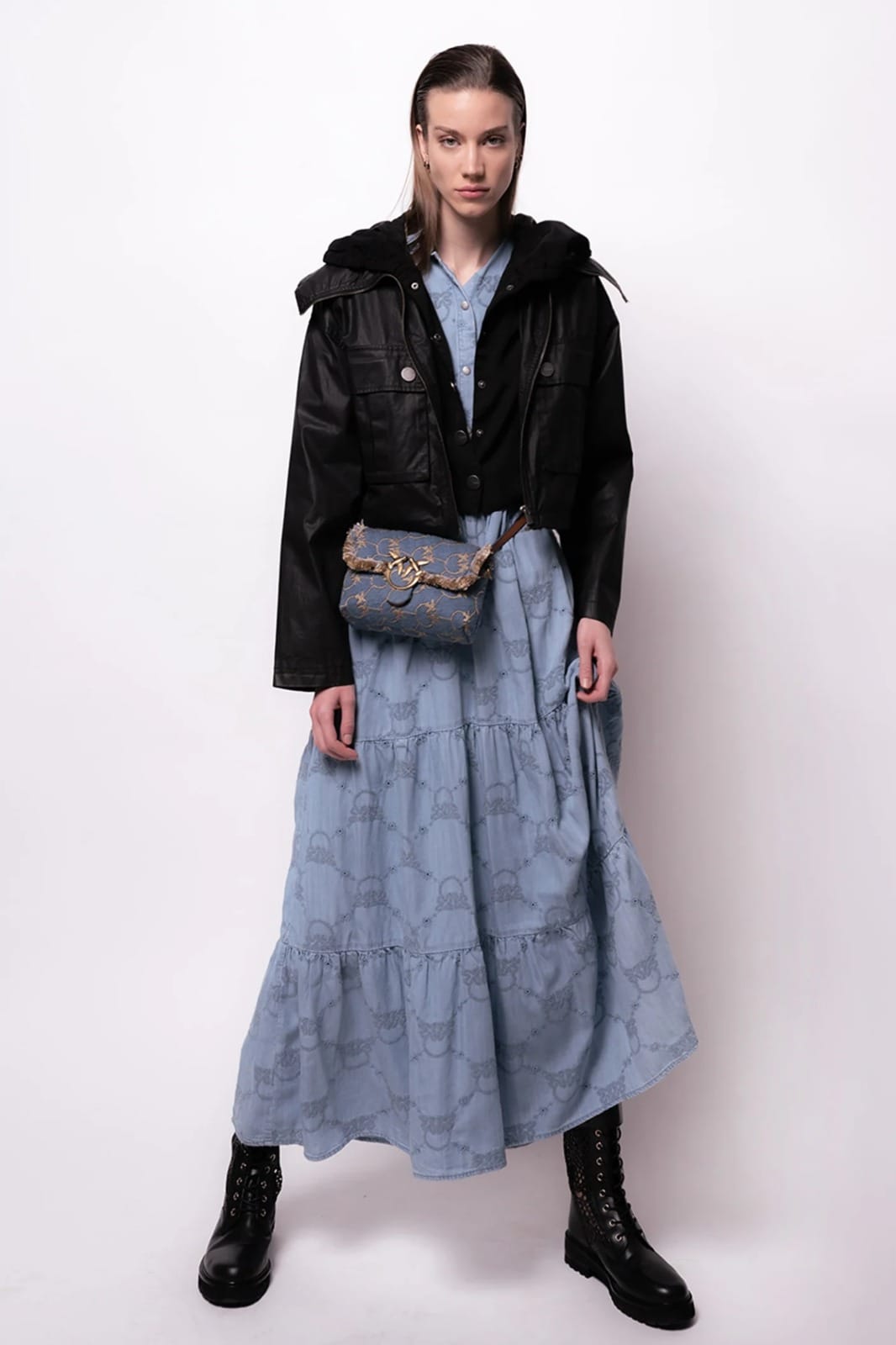 ROBE EN BRODERIE ANGLAISE INDIGO – Image 2