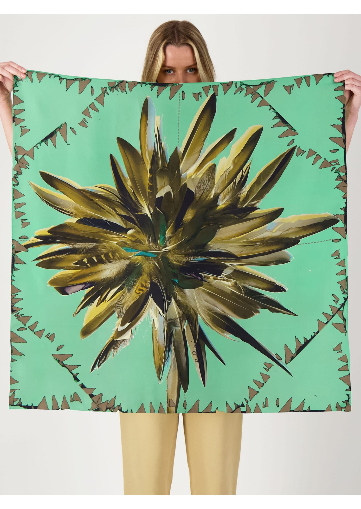 FOULARD CARRÉ PLUMES VERTES – Image 3