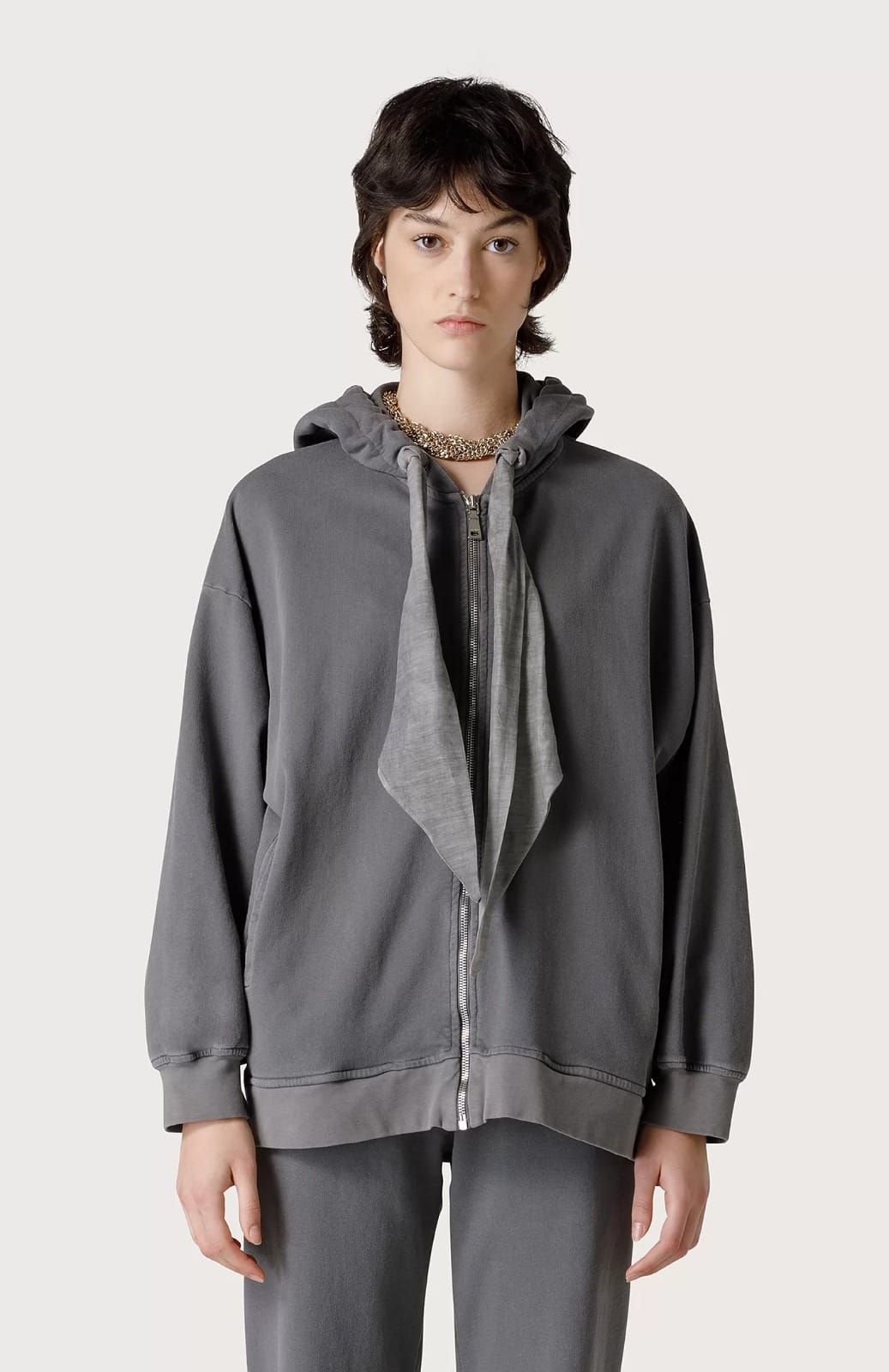 SWEAT À CAPUCHE EN COTON LAVÉ – Image 2