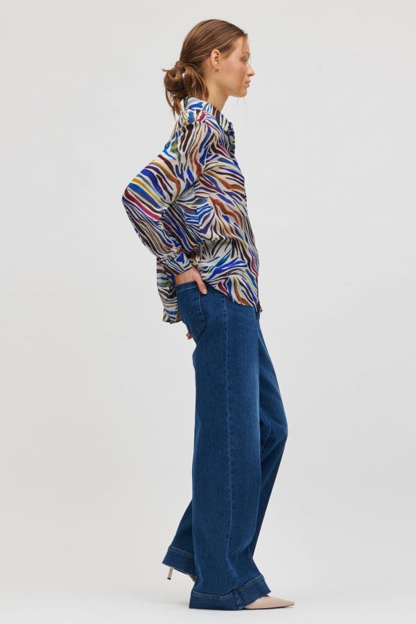 CHEMISE À IMPRIMÉ ANIMALIER – Image 2