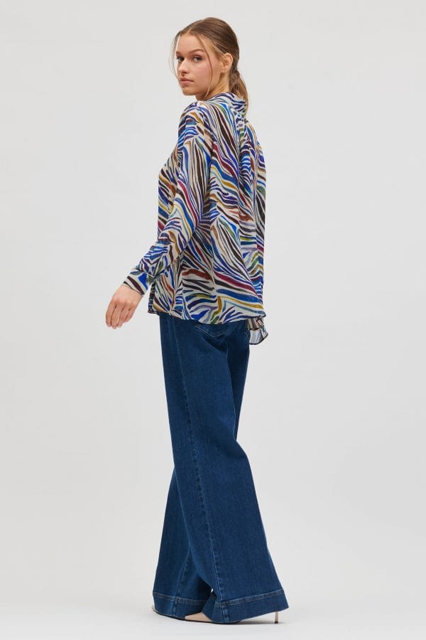 CHEMISE À IMPRIMÉ ANIMALIER – Image 3