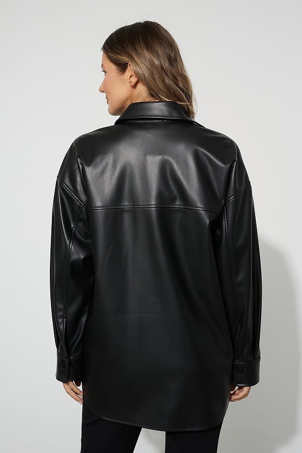 BLOUSE AMPLE EN SIMILI CUIR NOIRE – Image 2
