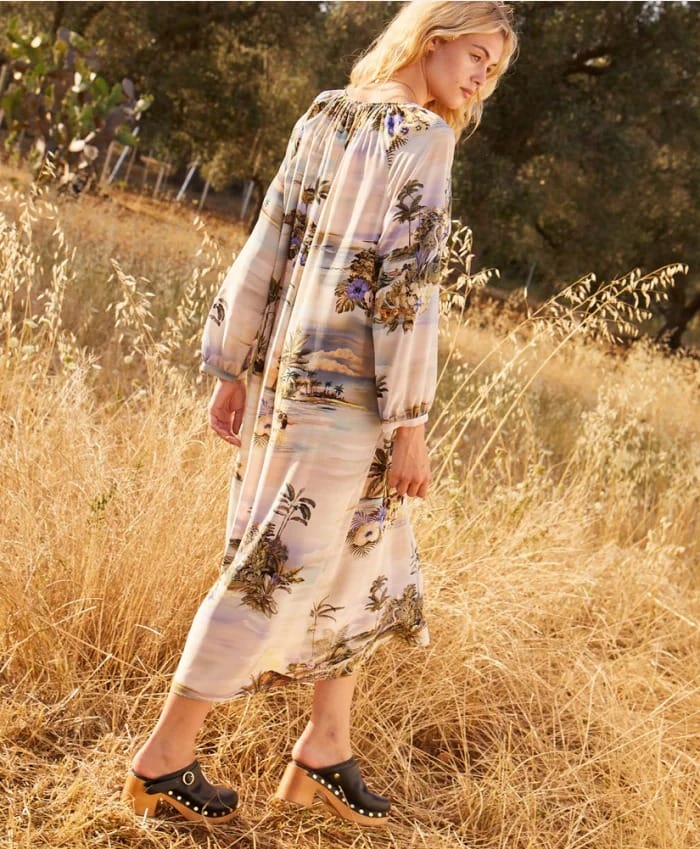 ROBE LELA EN CRÊPE DE CHINE DE SOIE IMPRIMÉE - LILAS/MULTICOLORE – Image 4
