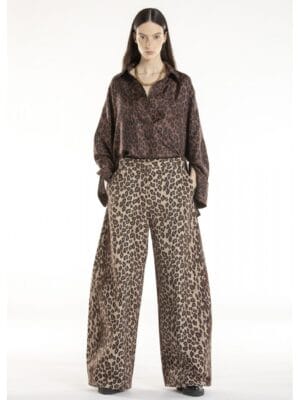PANTALON SATINÉ IMPRIMÉ LÉOPARD
