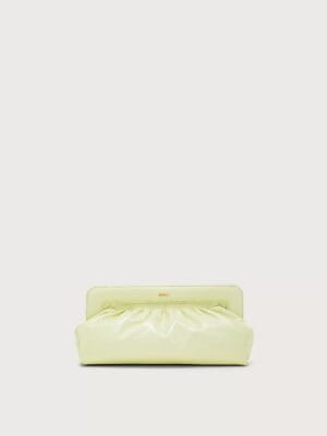 POCHETTE EN CUIR VERNIS VERT