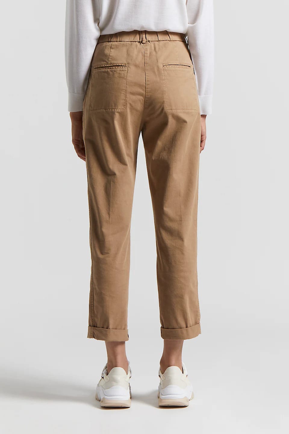 PANTALON EN GABARDINE DE COTON STRETCH CAMEL – Image 2