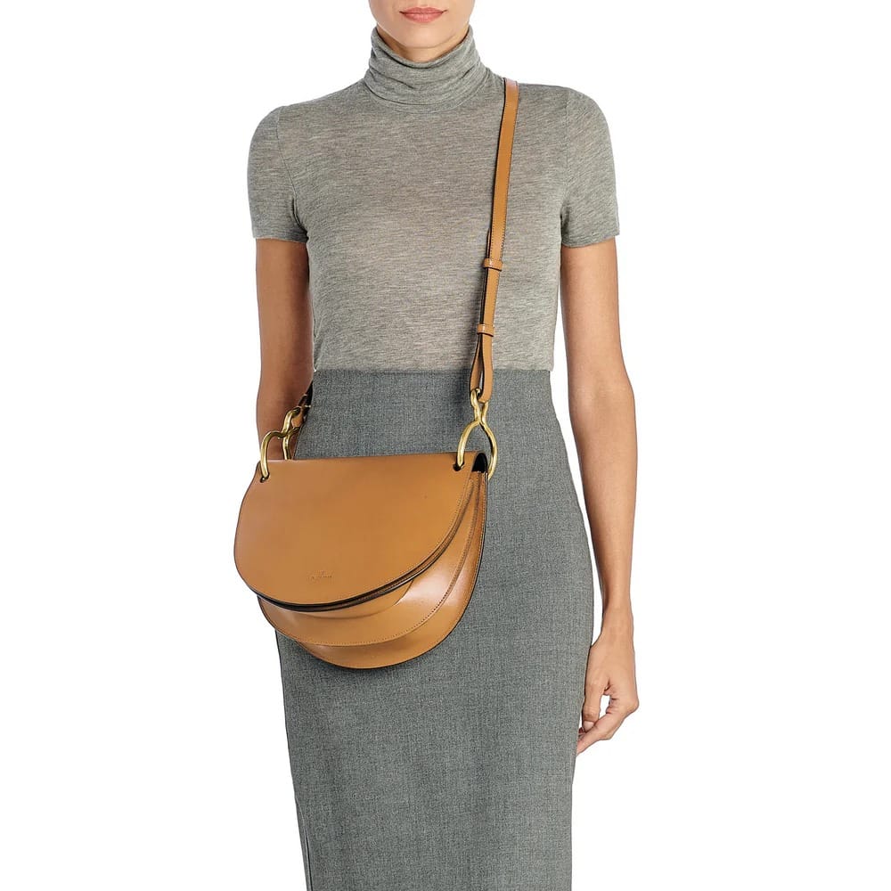 SAC BANDOULIERE EN CUIR CARAMEL – Image 2