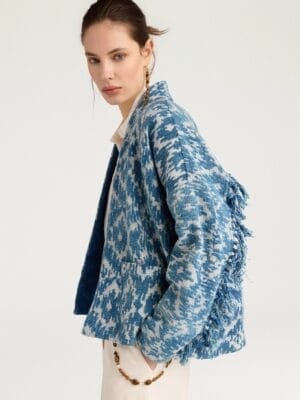 VESTE ARA EN NATTE IMPRIMÉ INDIGO - BLEU/CRÈME