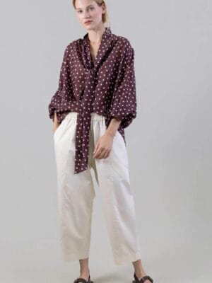 CHEMISE A POIS ET NOEUDS