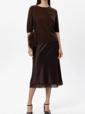 JUPE EN SATIN AVEC DETAILS EN DENTELLE MARRON