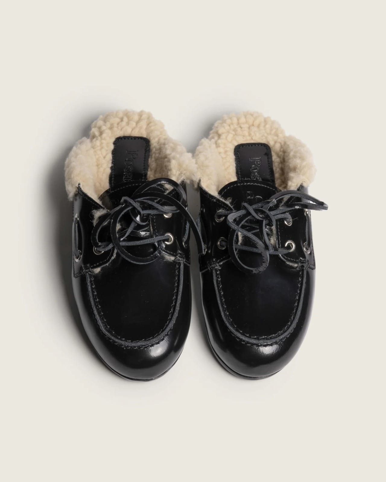 MOCASSINS BATEAU EN FOURRURE NOIR – Image 2