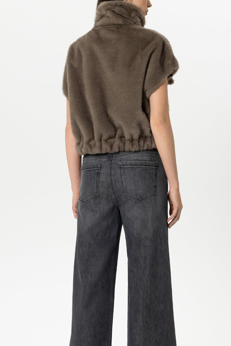 GILET EN IMITATION VISON TAUPE – Image 3